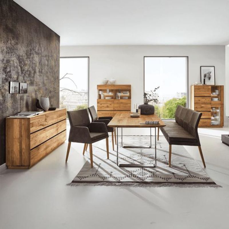 Qualita Furniture Florin