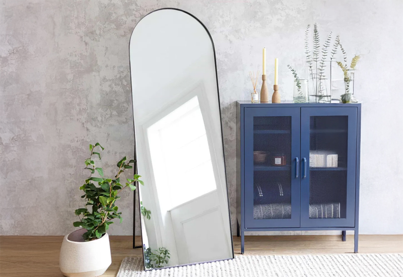 Garden Trading Mirrors furniture collection