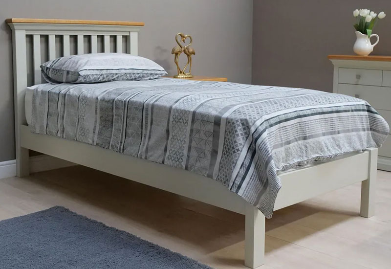 Homestyle Cotswold Painted furniture collection