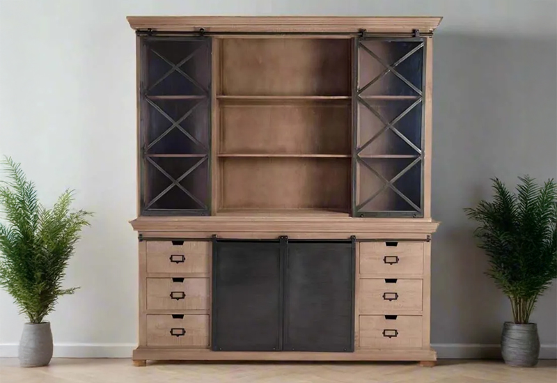 Giner Y Colomer Irondale furniture collection