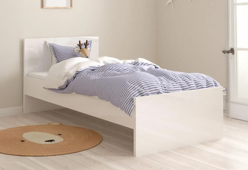 Furniture To Go Naia furniture collection