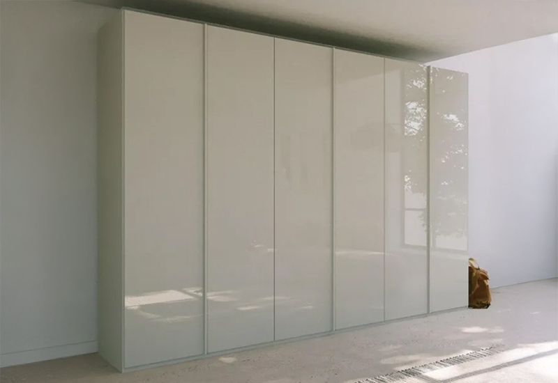 Rauch Skat Meridian Glass furniture collection