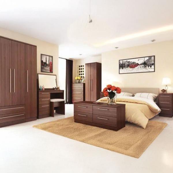 Welcome Sherwood Noche Walnut furniture collection