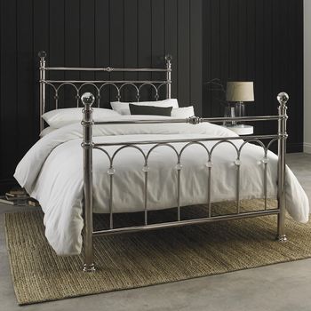 Krystal Shiny Nickel Metal 4ft 6in Double Bedstead
