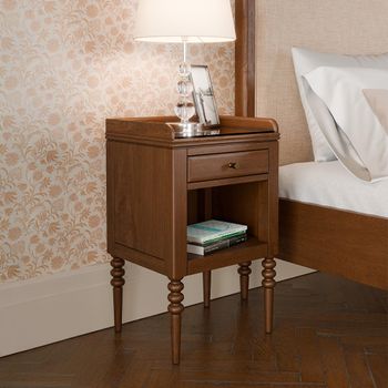 Williamson Mid Gloss Lacquered 1 Drawer Bedside Table