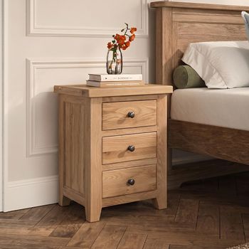 Appleby Oak 55cm 3 Drawer Narrow Bedside Table