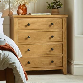 Marlborough Oak 4 Drawer Chest