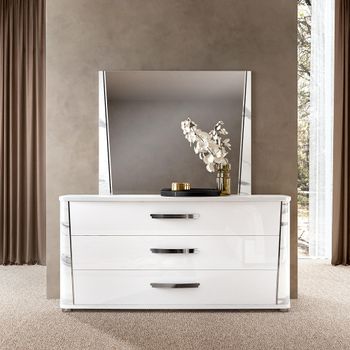 Anna White 3 Drawer Dresser