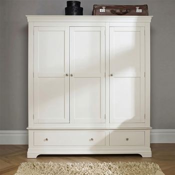 Paisley Cream Painted 3 Door 2 Drawer Wardrobe