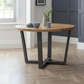 Brooklyn Oak 4 Seater 120cm Round Dining Table