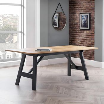 Hockley Oak 8 Seater 190cm Dining Table