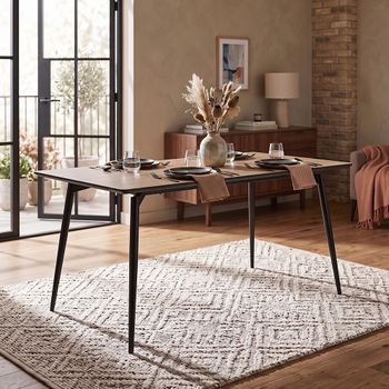 Infiniti Dune Oak 4 Seater 140cm Dining Table
