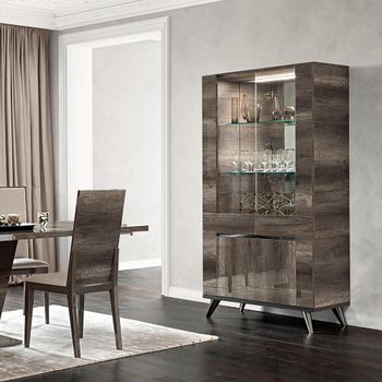 Modern Medea 2 Door Vitrine Vintage Oak