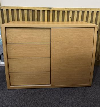 Oak 4 Drawer Sideboard - SM752 - EX Display