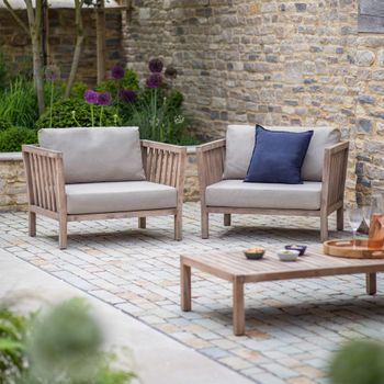 Porthallow Outdoor and Table Set Natural Acacia Wood Armchair