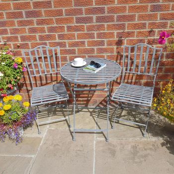 Garden with 2 Chairs Round Table Savannah Grey Metal