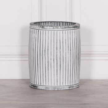 Cardiff Metal Medium Round Planter Tub