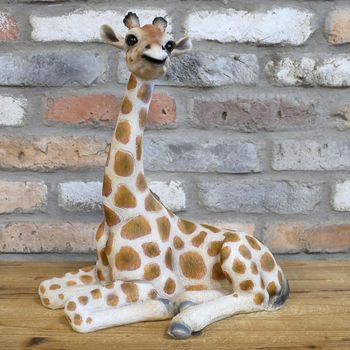 Set of 2 Resin Giraffe Brown Statue