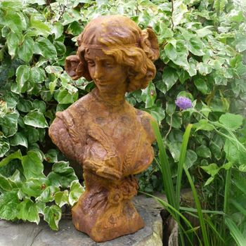 Outdoor Statue Bust Rustic Brown Resin