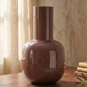 Lily Vase Sable Brown Metal