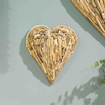Driftwood Weathered Medium Heart Wall Decor