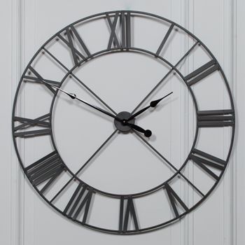 Black Metal Large Round Wall Clock