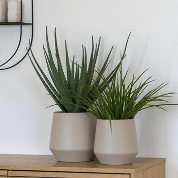 Set of 2 Trofa Sand Metal Flower Pot