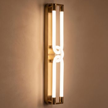 Lysa Brushed Gold Wall Lamp