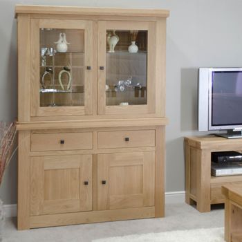 Bordeaux Oak 4 Door 2 Drawer Dresser
