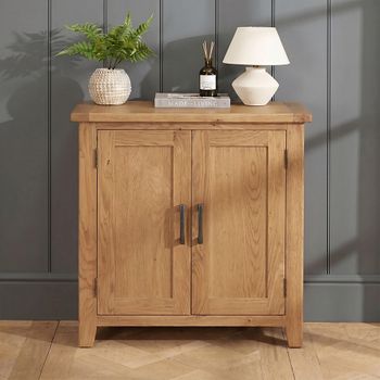Hampshire Oak 2 Door Cabinet