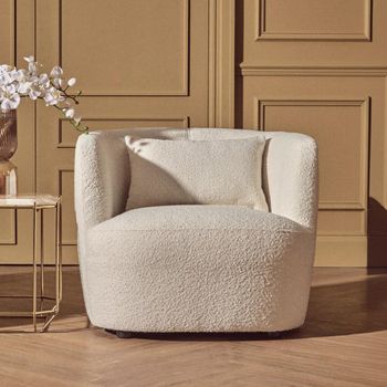 Bruge Chair Curved Cream Fabric