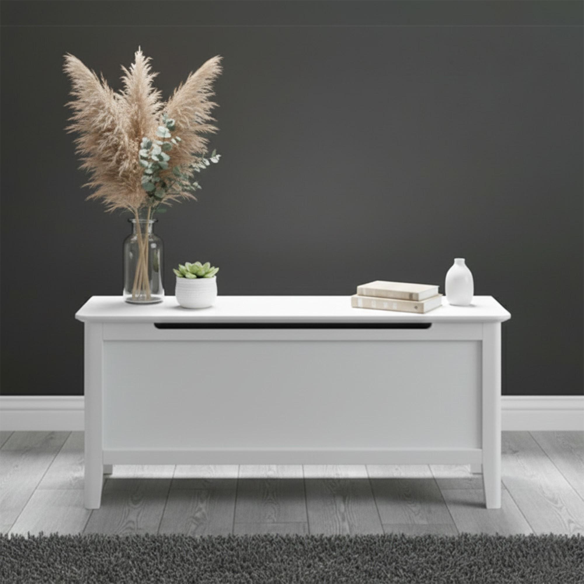 Hampstead Blanket Box - White