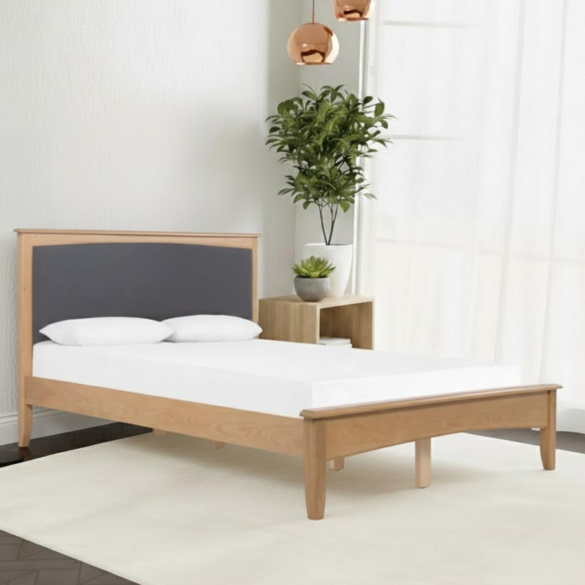 Kilkenny Bed - 4ft 6in Double - Oak
