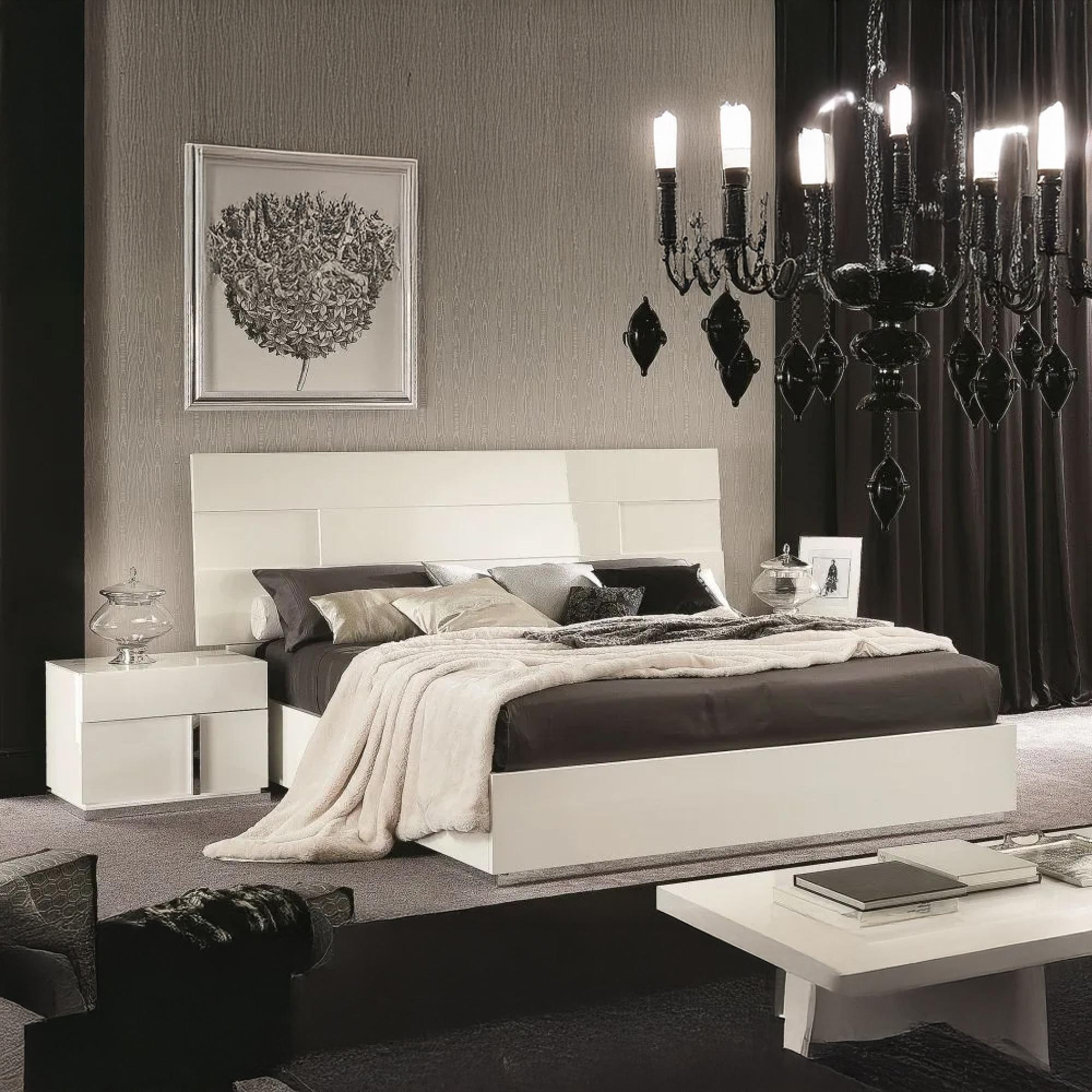 Canova Bed - White Gloss - Sizes Available