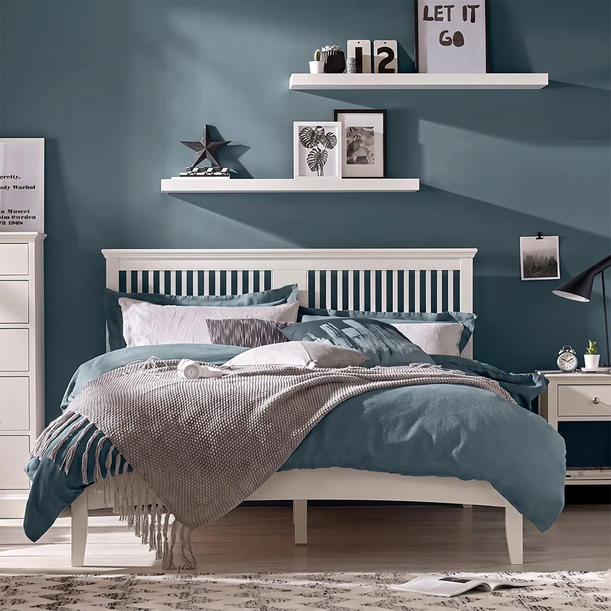 Hampstead White Bedstead - Sizes Available
