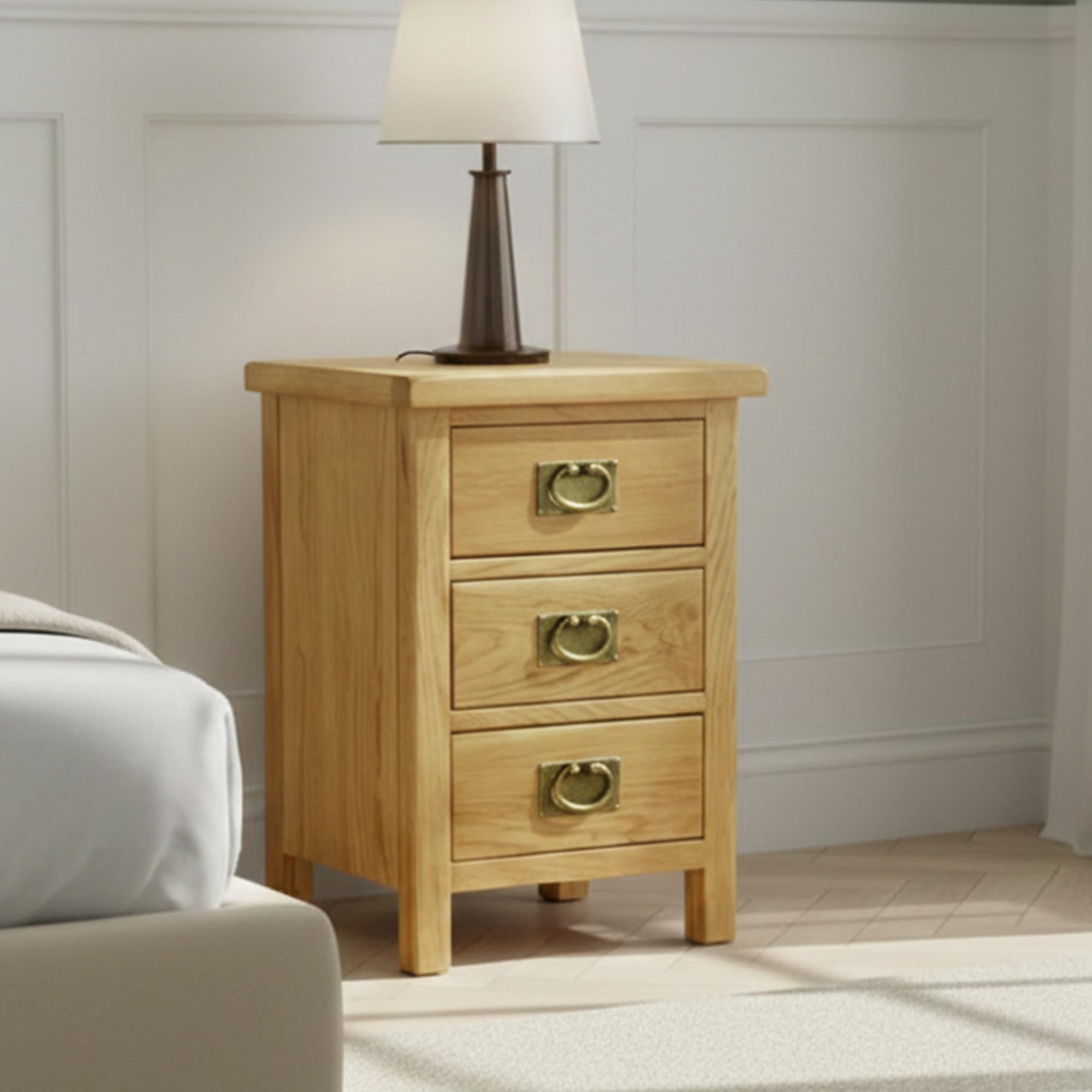 Salisbury Lite Bedside Cabinet - 3 Drawer - Oak