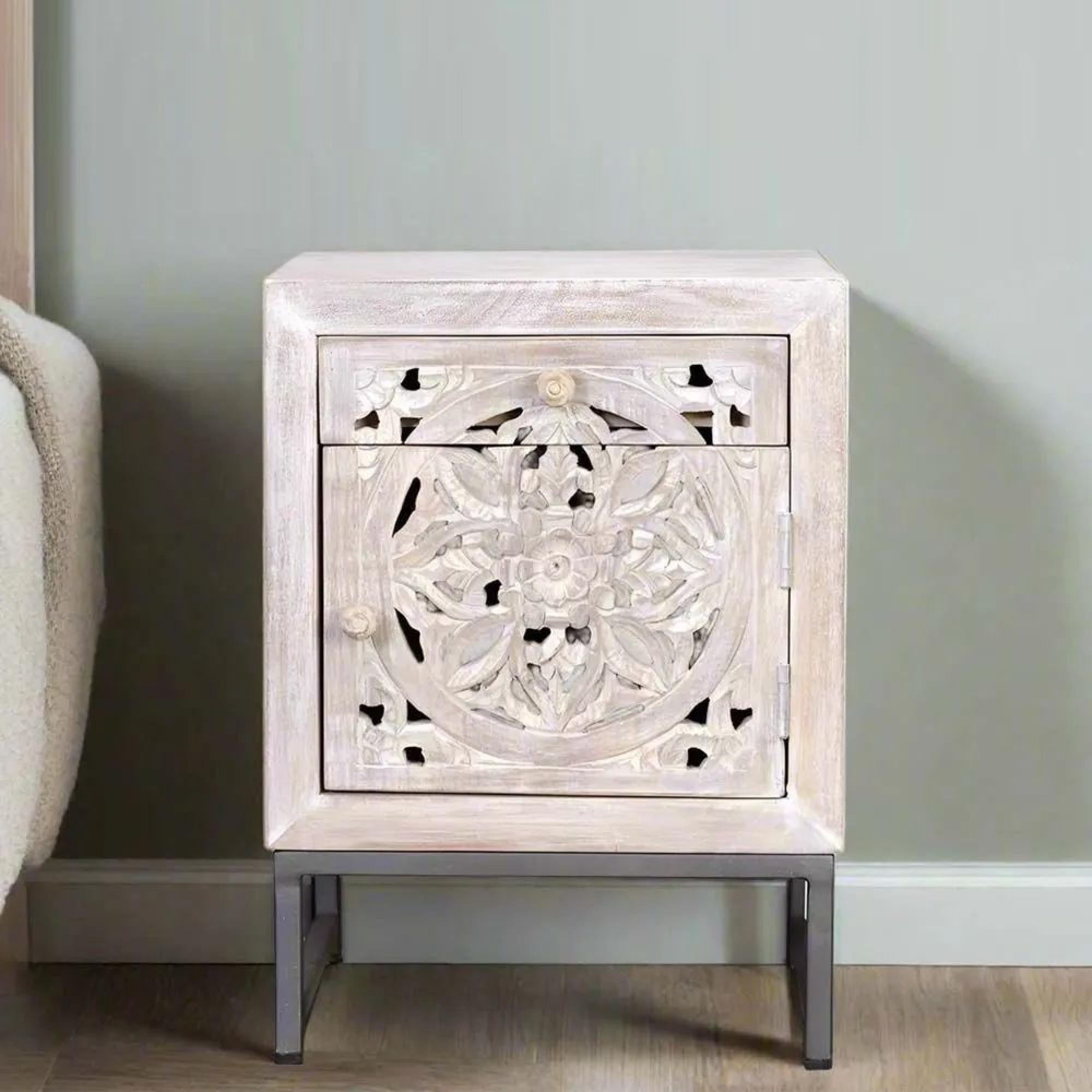 Clearance - Quintana Bedside Cabinet - Washed Carved - Mango Wood - 1 Door - A418