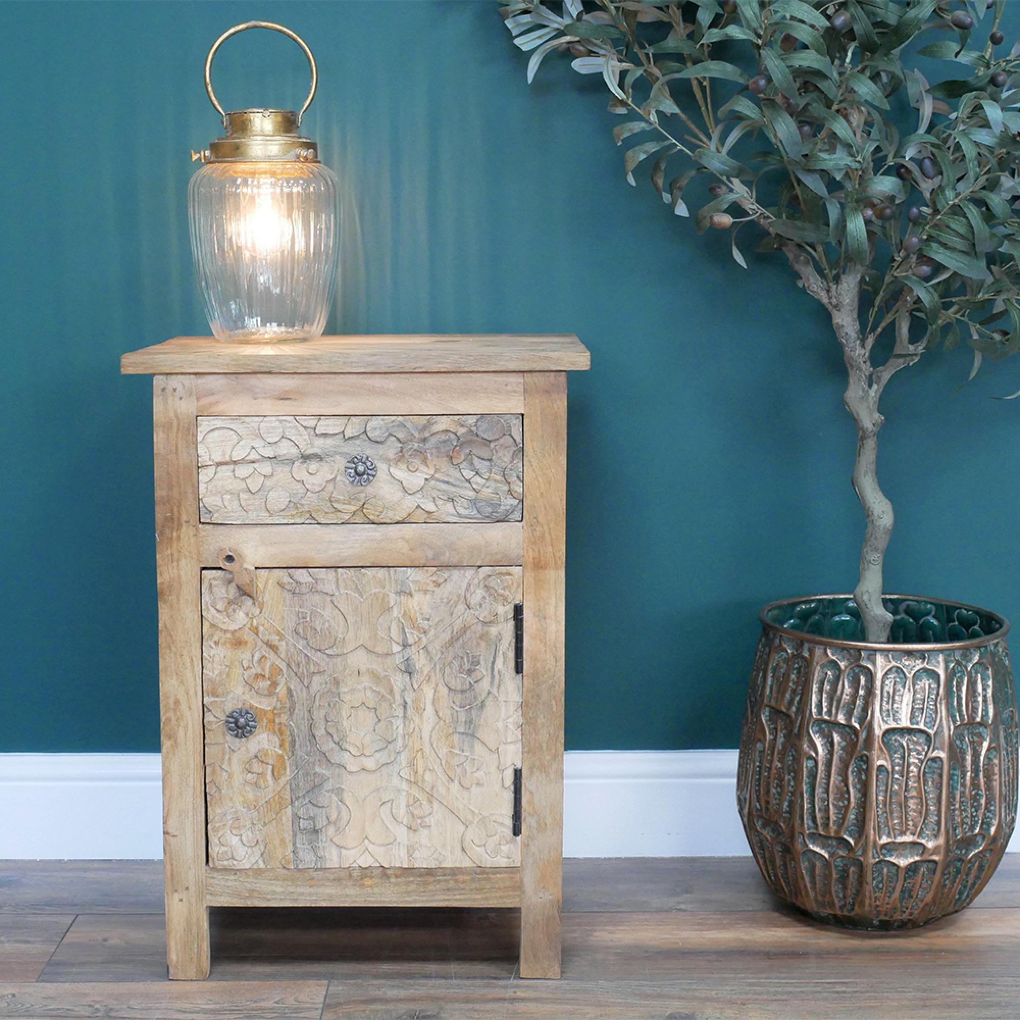 Bedside Cabinet - 1 Door - 1 Drawer - Carved Mango Wood - RH