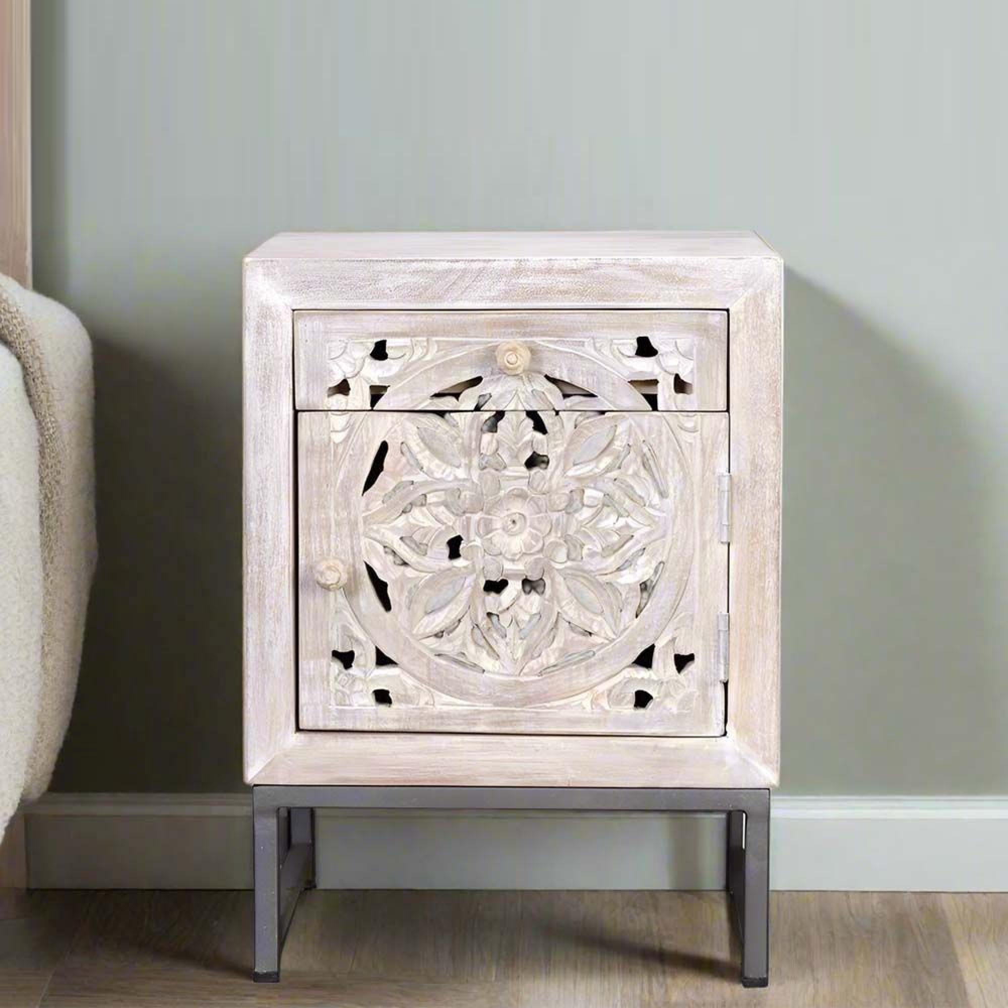 Quintana Bedside Cabinet - Washed Carved - Mango Wood - 1 Door