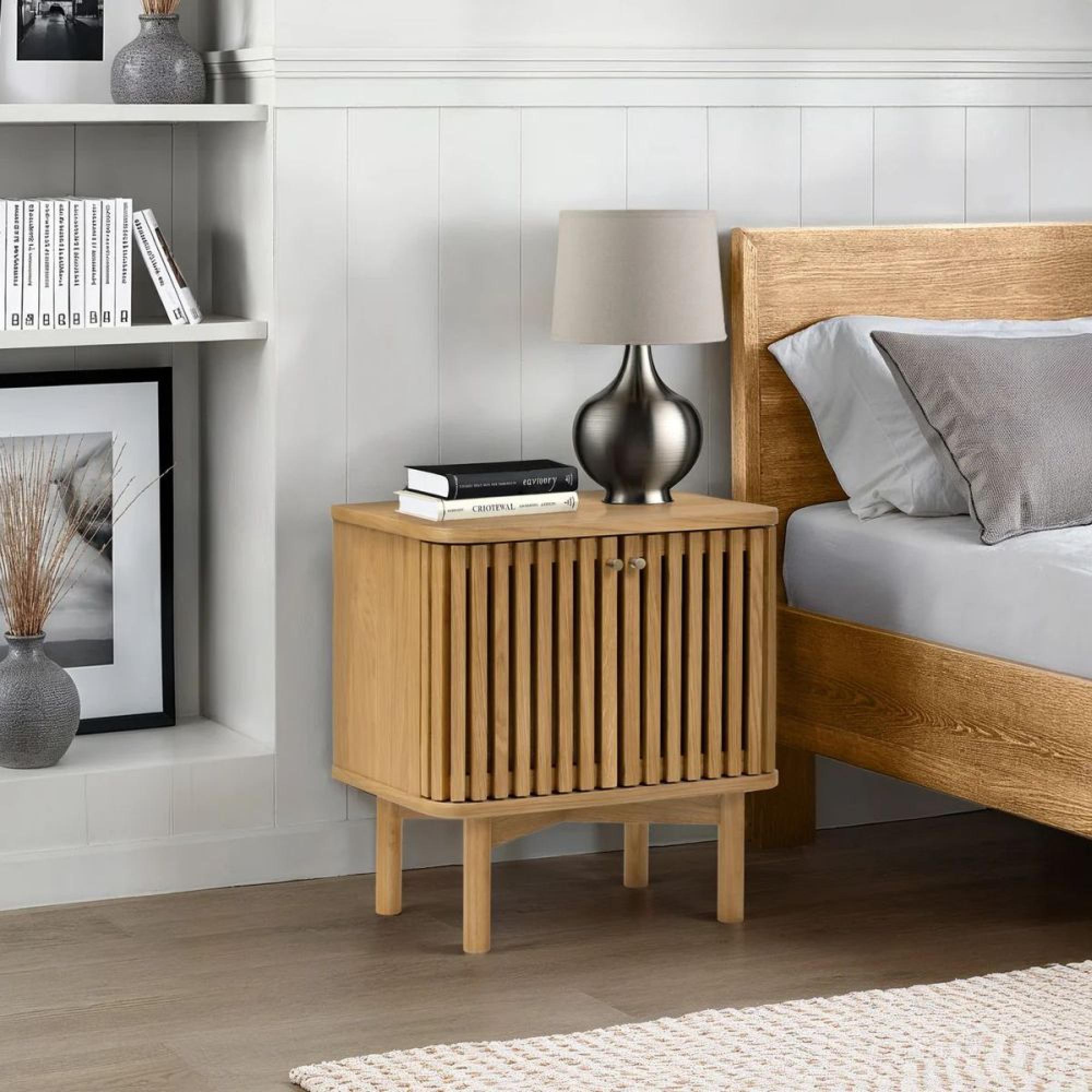 Soho Bedside Table - 2 Door - Slatted - Oak