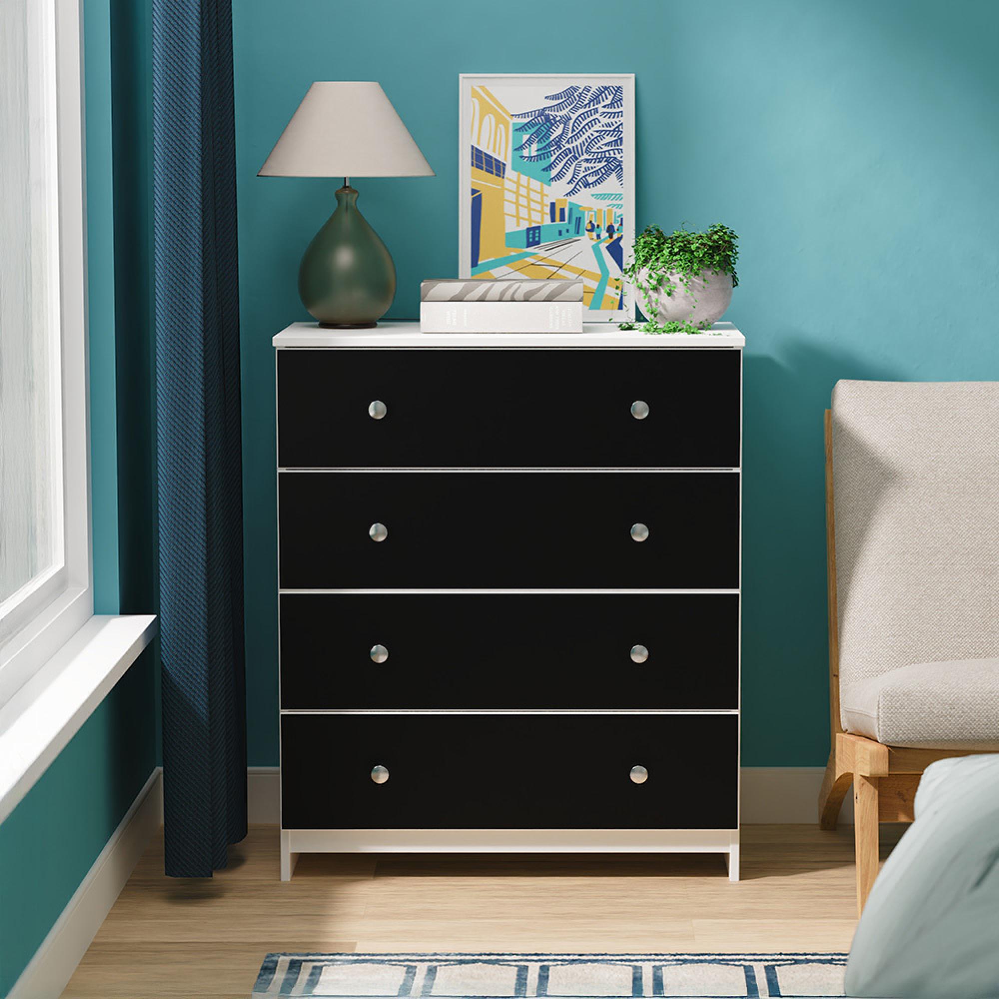 Yarmouth Chest - 4 Drawer - Black Matt and White Matt