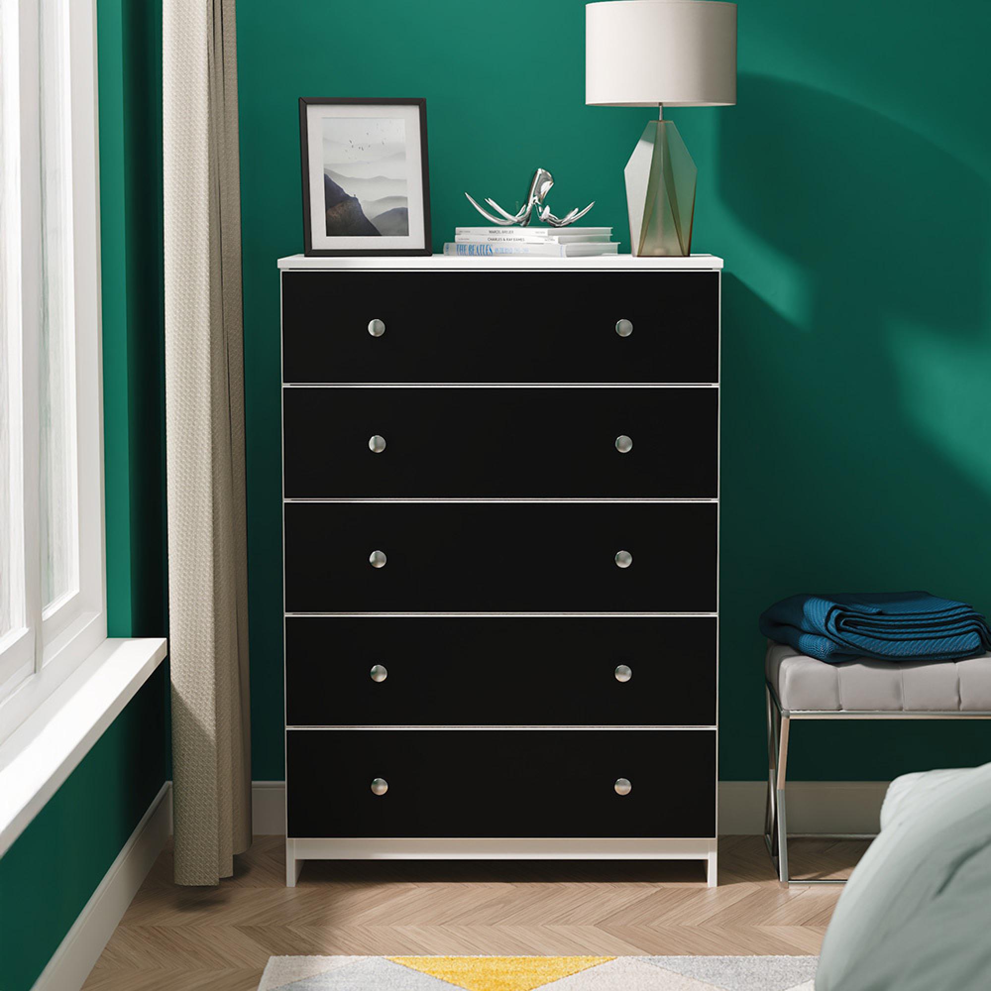 Yarmouth Chest - 5 Drawer - Wide - Black Matt and White Matt