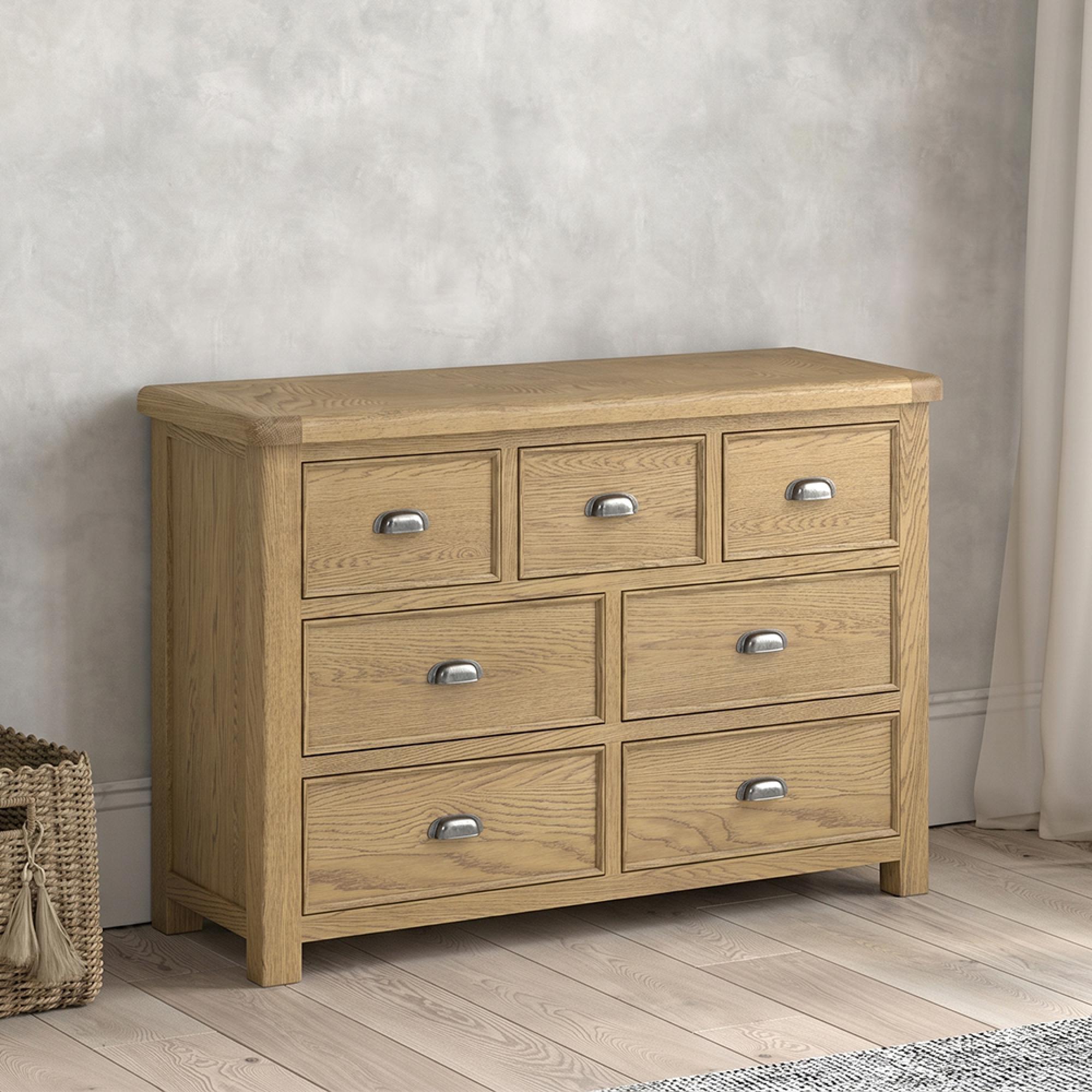 Dorchester Chest - 3+4 Drawer - Rustic Oak