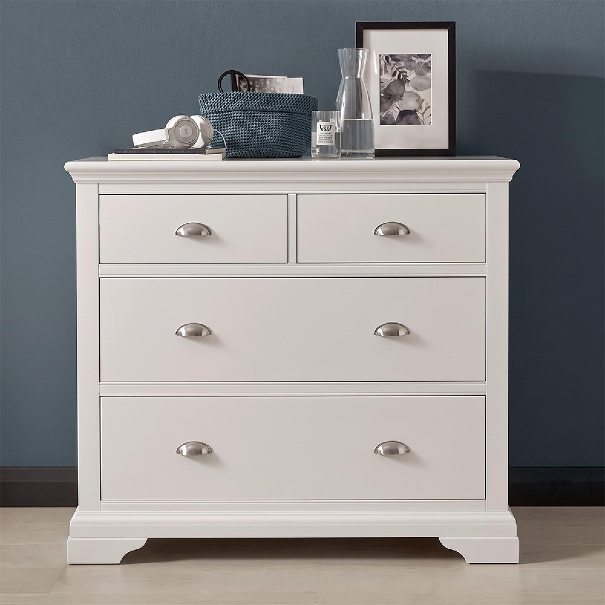 Hampstead White 2+2 Drawer Chest