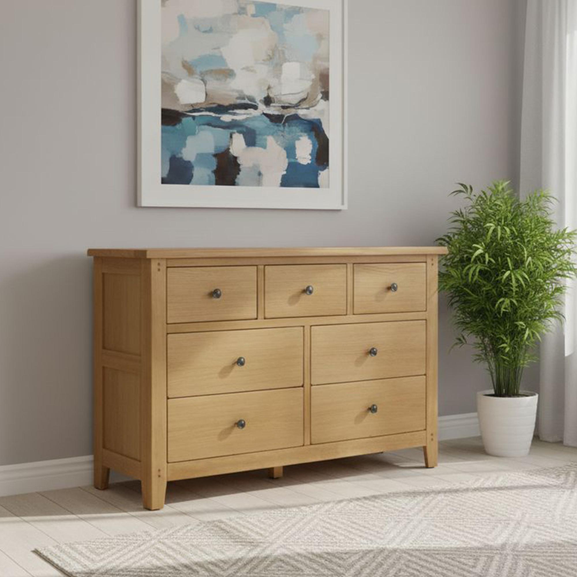 Burford Wide Chest - 3+4 Drawer - Oak