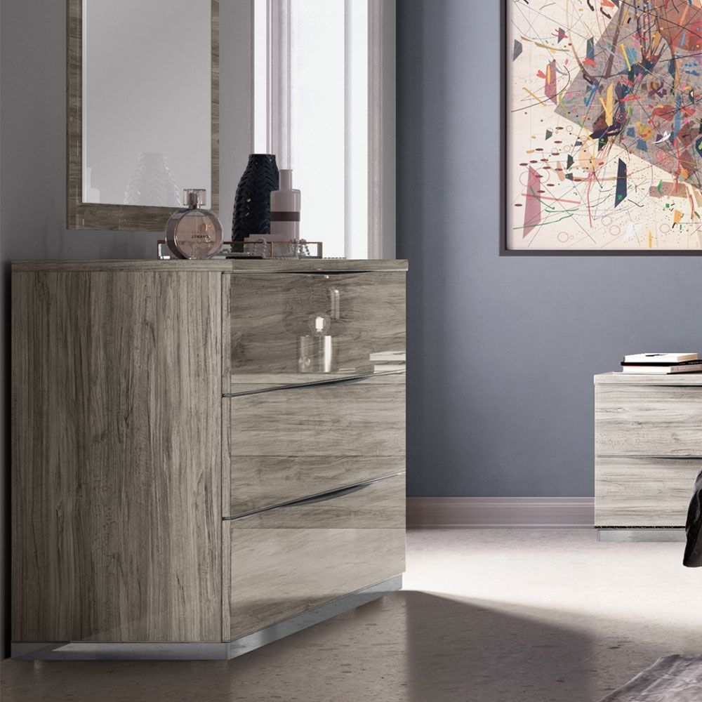 Laura Chest of Drawers - 3 Drawer - Oak Grain Effect
