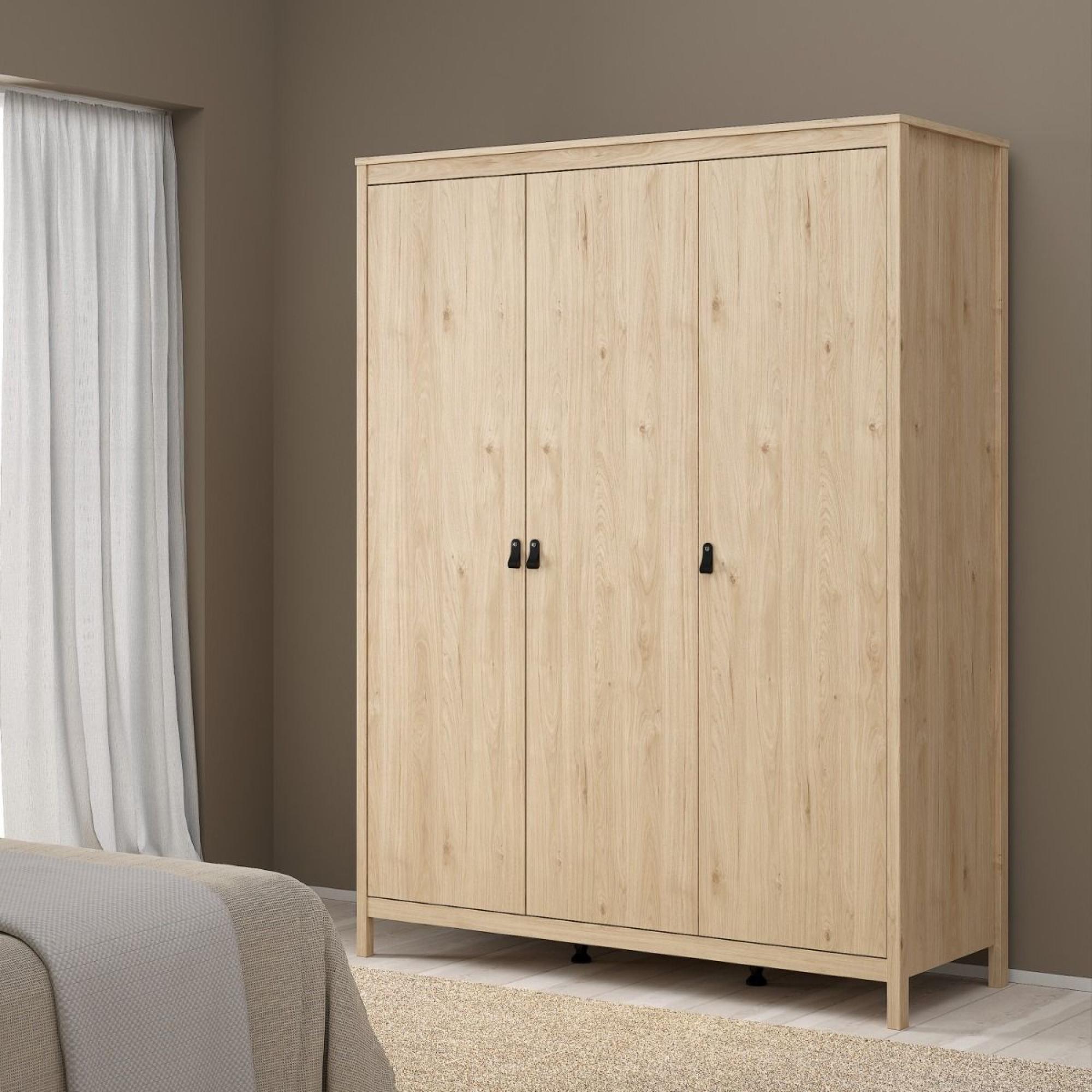 Barcelona Wardrobe - 3 Door - Jackson Hickory Oak