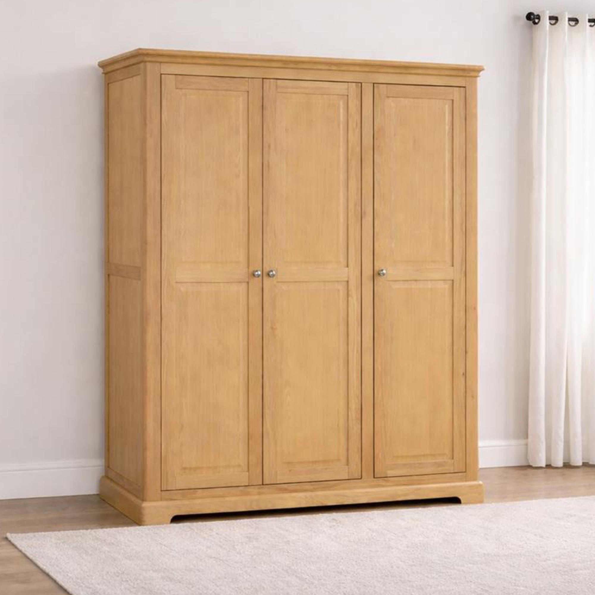 Cromwell Wardrobe - 3 Door - Oak