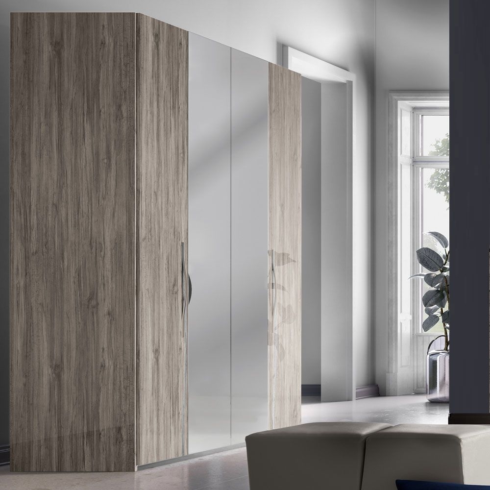 Laura Wardrobe - Oak Grain Effect