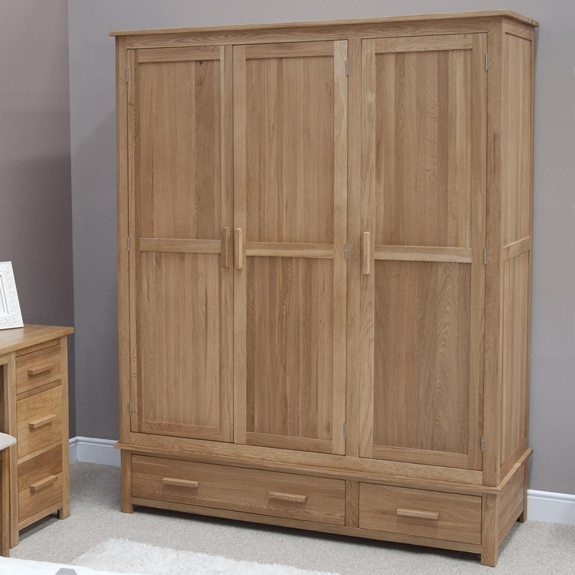 Opus Wardrobe - 3 Door - 2 Drawer - Oak
